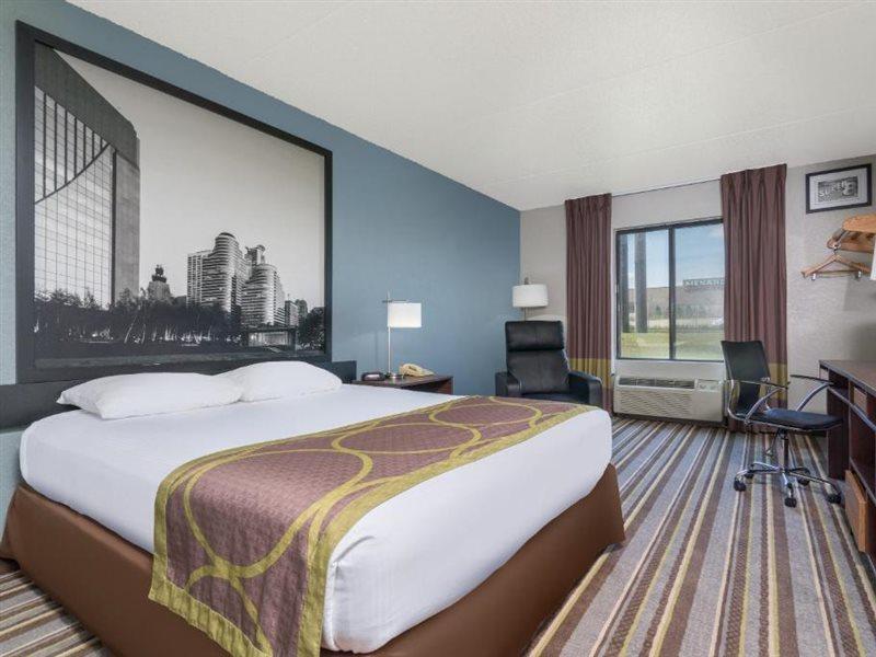 Hotel Super 8 By Wyndham Bloomington/Airport Esterno foto